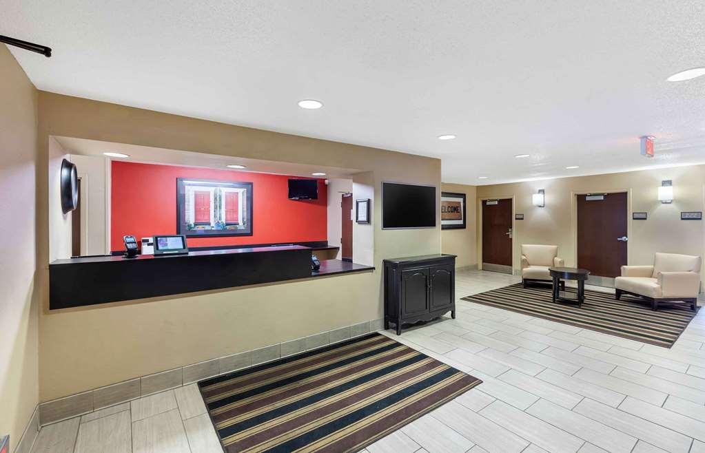 Extended Stay America Suites - Milwaukee - Wauwatosa Beltér fotó